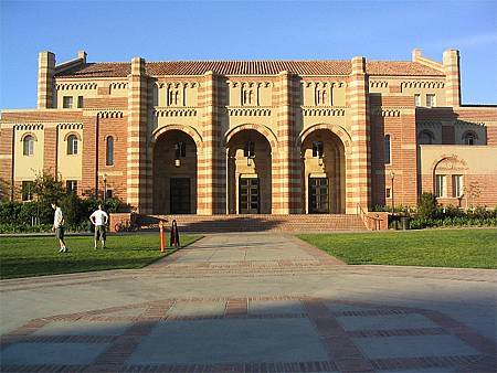 多米尼克大学信息管理硕士学位