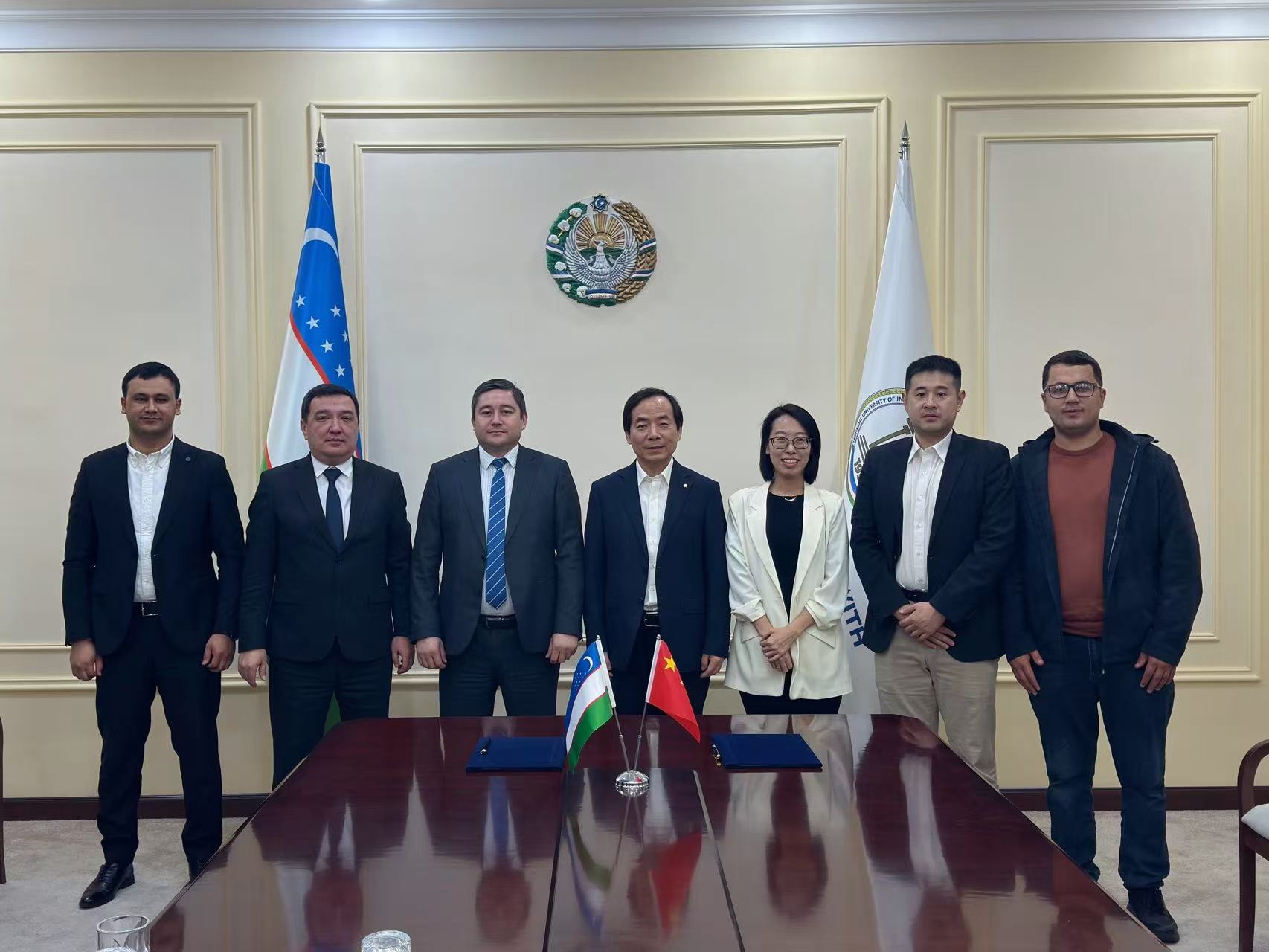武勇副校长率团出访乌兹别克斯坦三所高校并签署合作备忘录-新闻聚焦-国际交流处-河北工程技术学院
